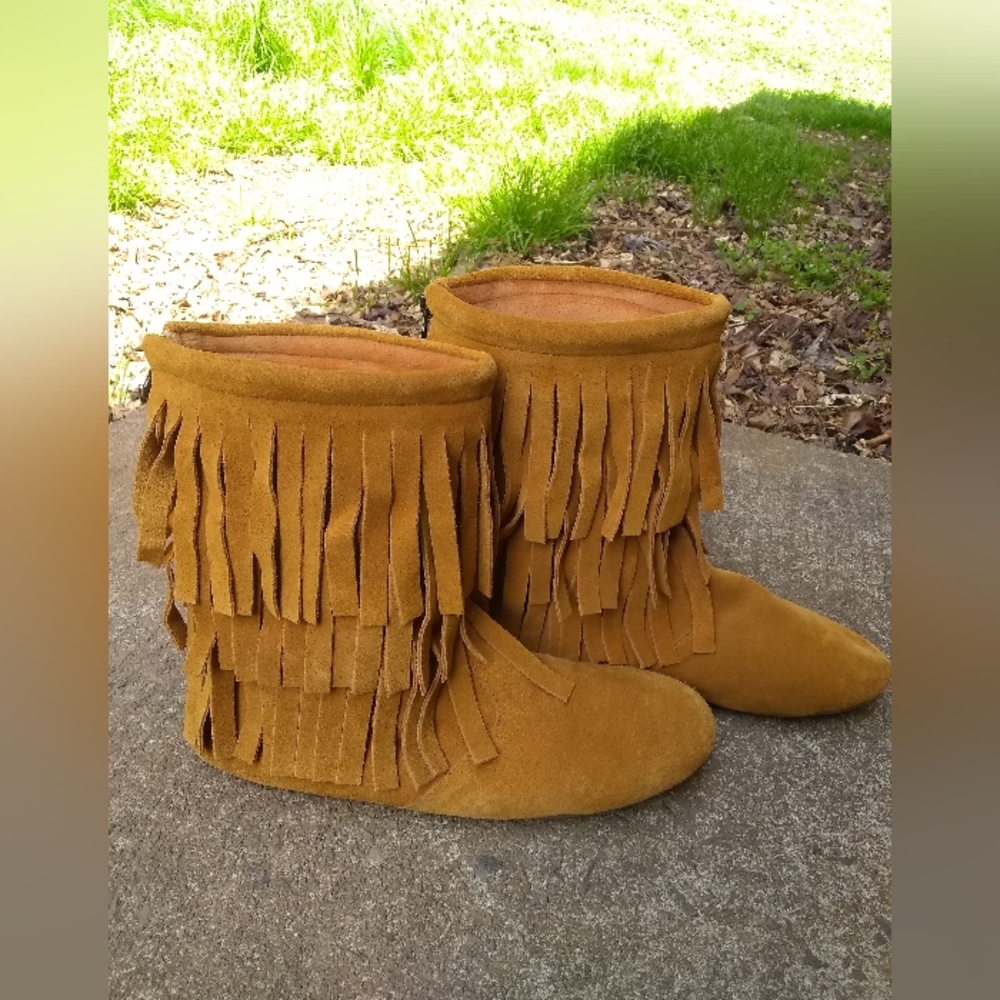 Monkey Feet Boots